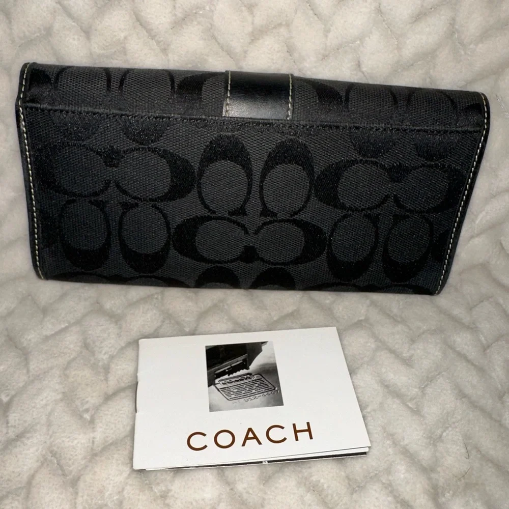 Coach Black Signature Continental Wallet